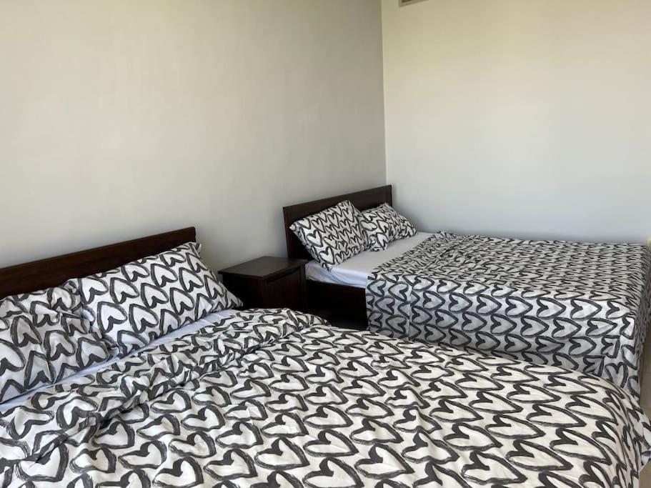 Ronza Elegant Apartment Ammán Kültér fotó